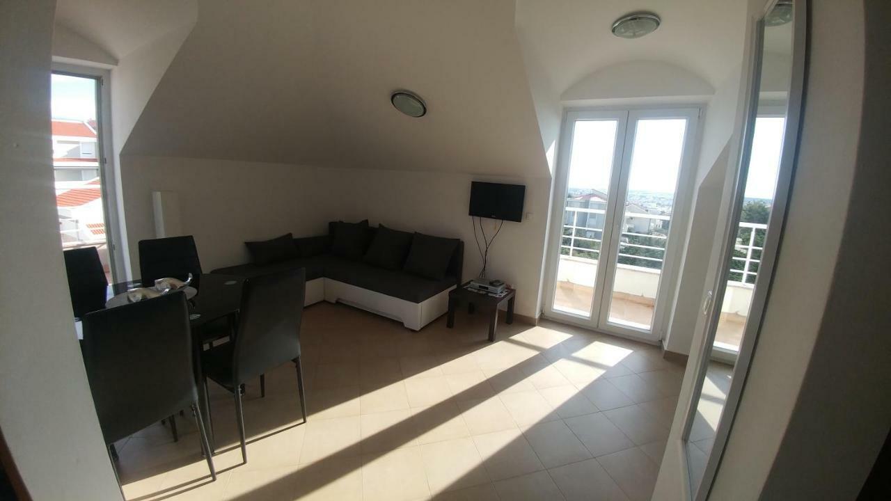 Apartment Star 诺瓦利娅 外观 照片